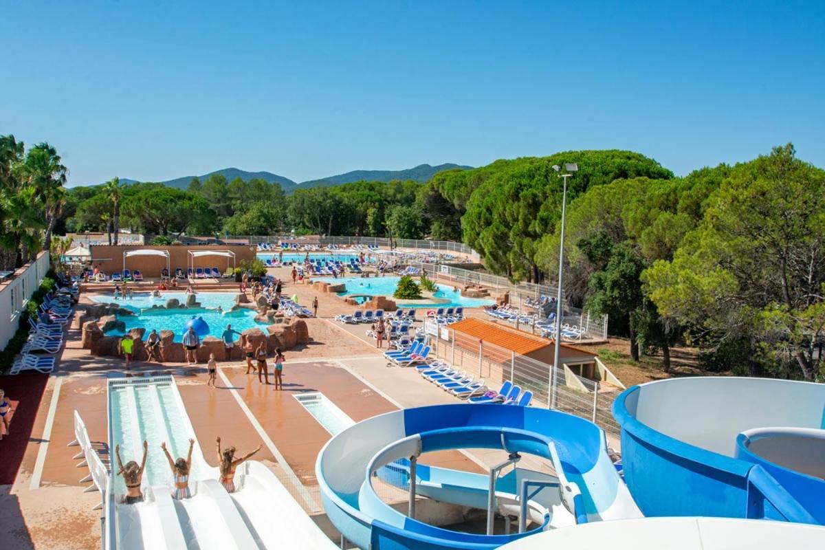 Mobil-Home Camping Oasis Roquebrune-sur-Argens Eksteriør billede